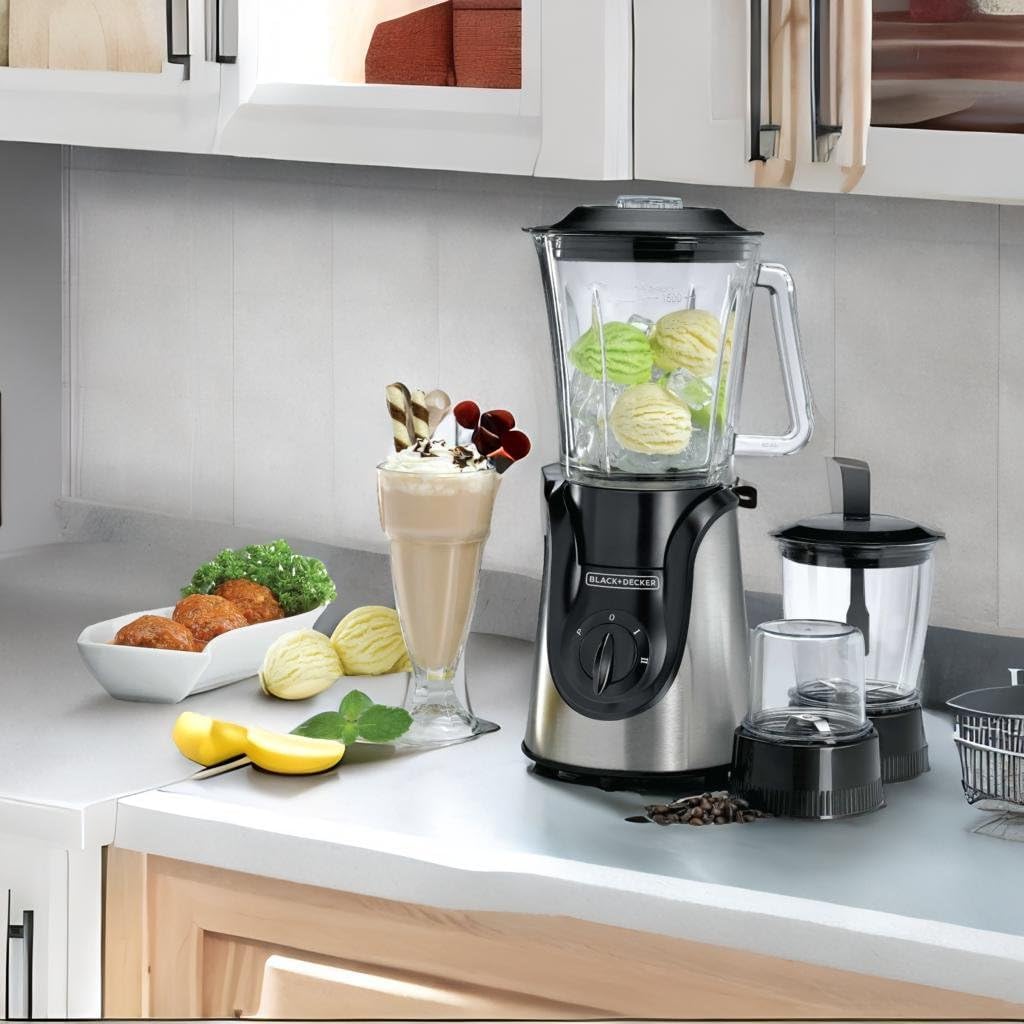BLACK+DECKER Blender with Grinder Mills, 400W, 1.5L Jar, 2x 300ml Grinding Mills, Stainless Steel Blades, 2-Speed with Pulse Control, Perfect for Smoothies, Coffee, Herbs, and Spices, Black - BX440-B5